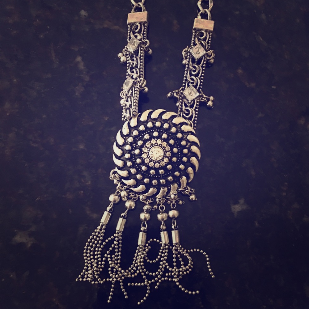 Women’s Statement Necklace
